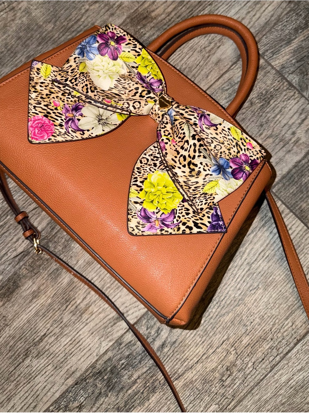 Betsey Johnson Bow Satchel NWT